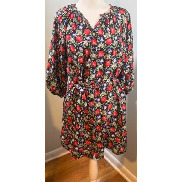 Tucker Silk Floral Mini Dress Size S Smocked Neck Long Sleeve Black Red